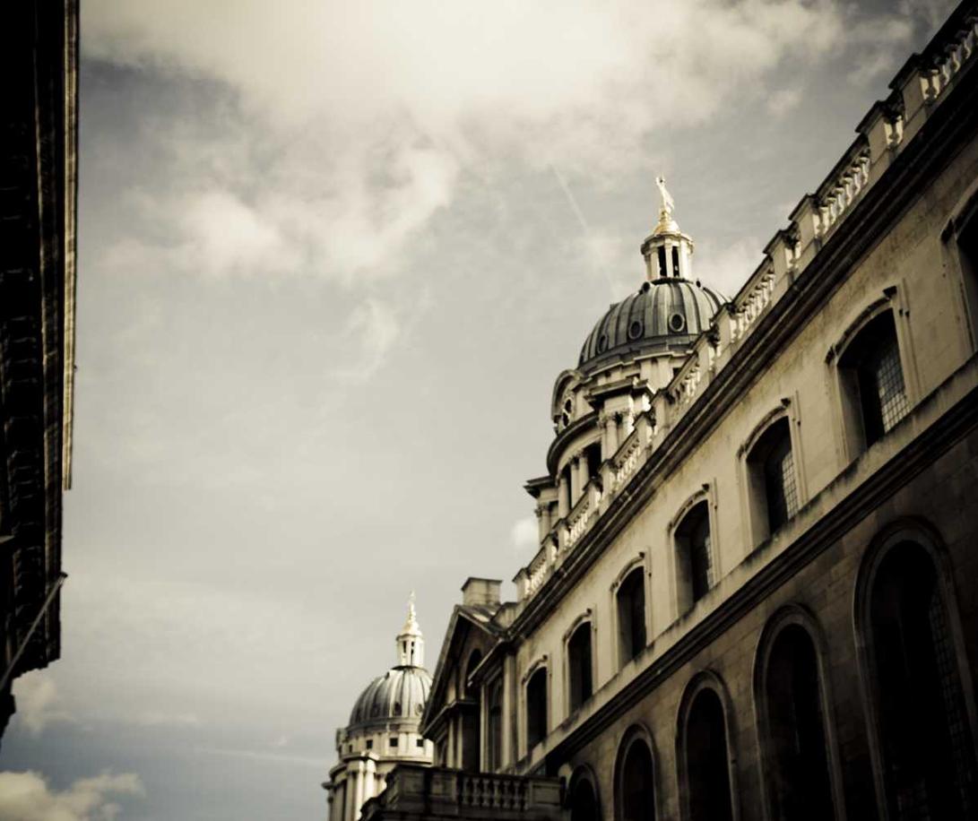 图书馆 ,学校和医院禁烟的必要性